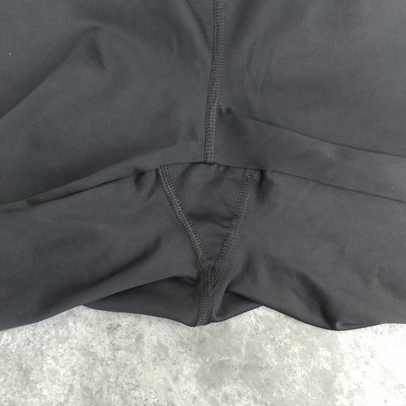 (2/$20) F21 black crops with side slits size small - Picture 6 of 8